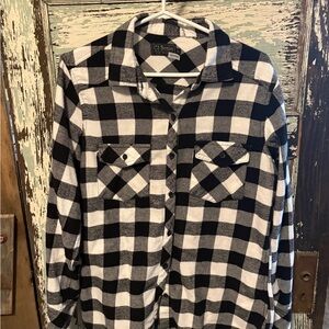 Ci Sono Women’s Monochrome Plaid Shirt